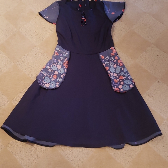 Modcloth Navy Blue and Flowers Dress, Sz S - Picture 12 of 16